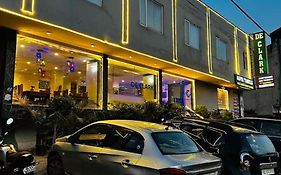 Hotel De Clark Residency Delhi Airport